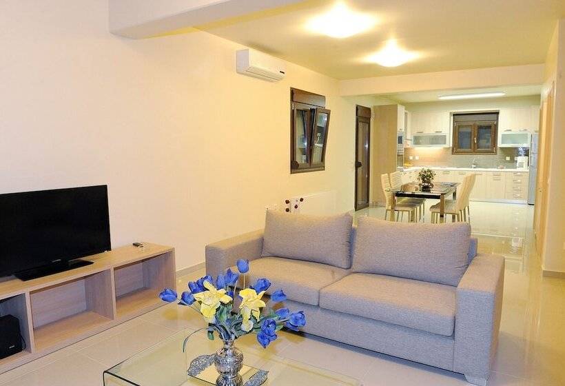 Palaiokastro Villas & Suites