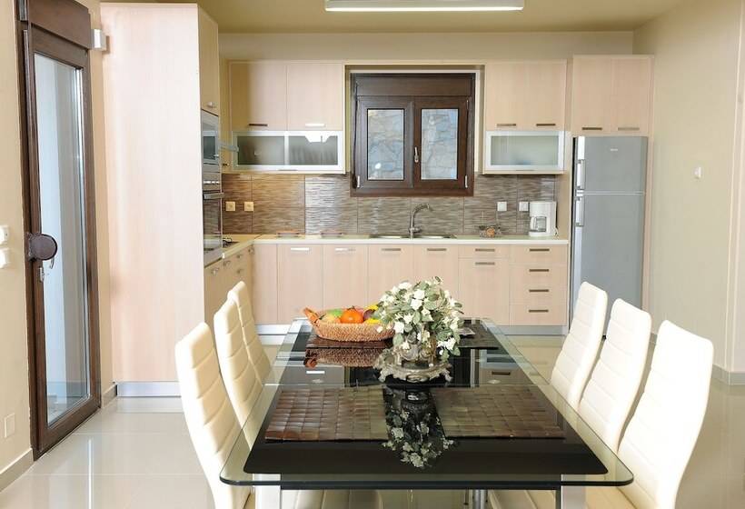 Palaiokastro Villas & Suites