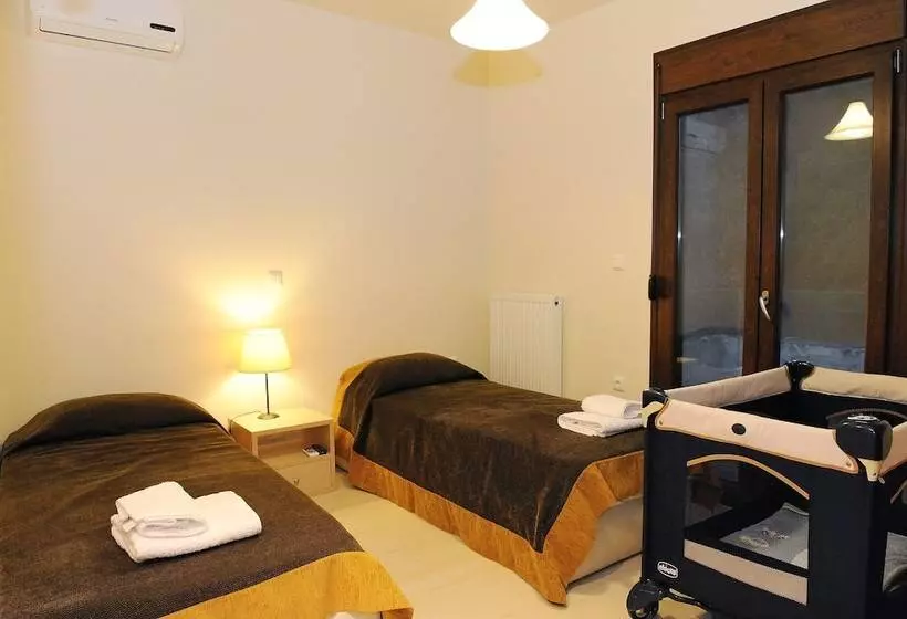 Palaiokastro Villas & Suites