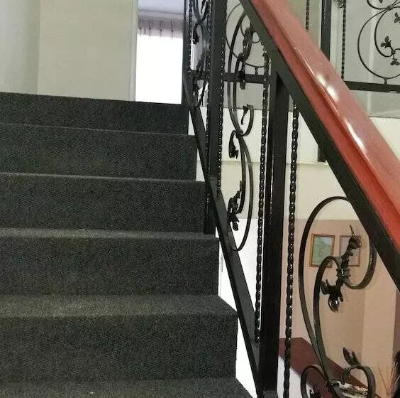 پانسیون Lepatino Bed & Breakfast