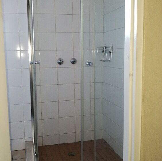 پانسیون Lepatino Bed & Breakfast