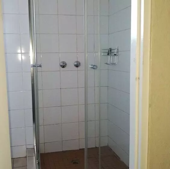 پانسیون Lepatino Bed & Breakfast