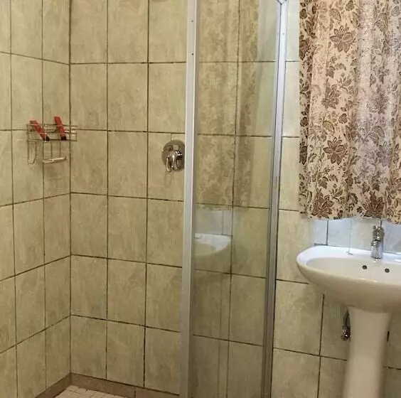 پانسیون Lepatino Bed & Breakfast