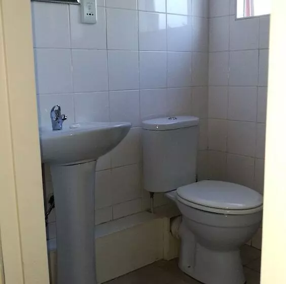 پانسیون Lepatino Bed & Breakfast