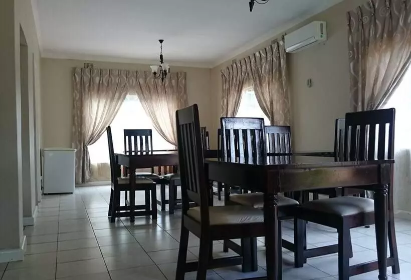 پانسیون Lepatino Bed & Breakfast