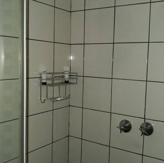 پانسیون Lepatino Bed & Breakfast