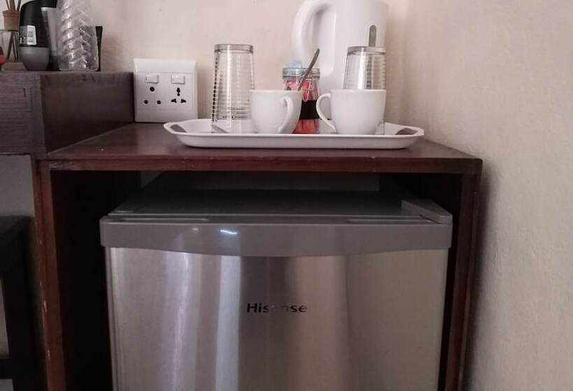 پانسیون Lepatino Bed & Breakfast