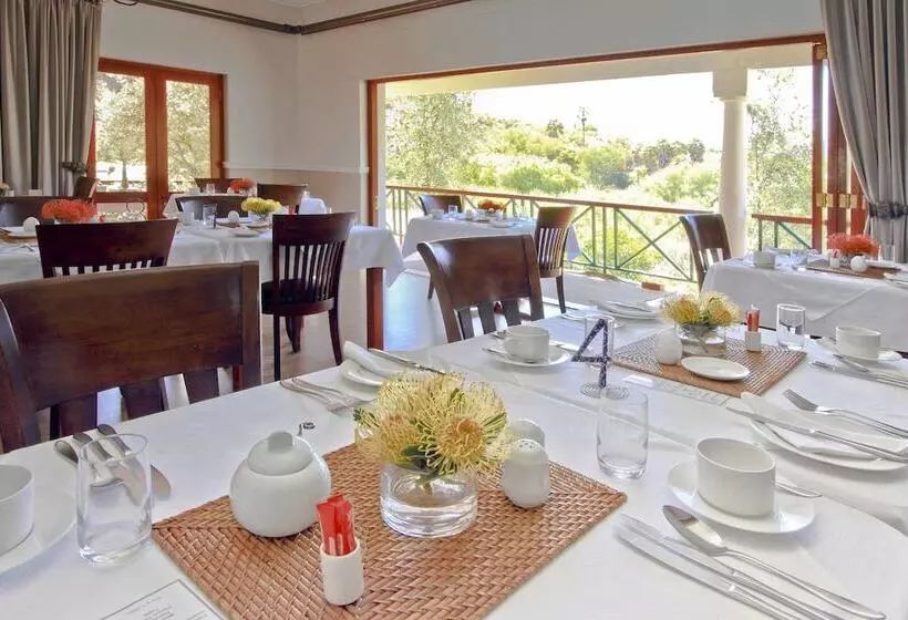 ペンション Montagu Vines Guesthouse
