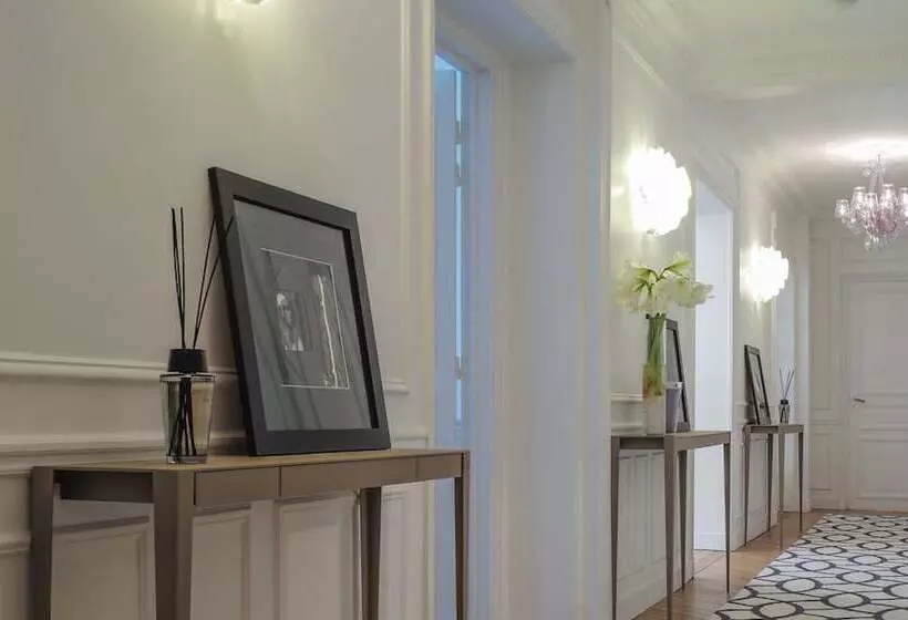 Relais12bis Bed & Breakfast By Eiffel Tower