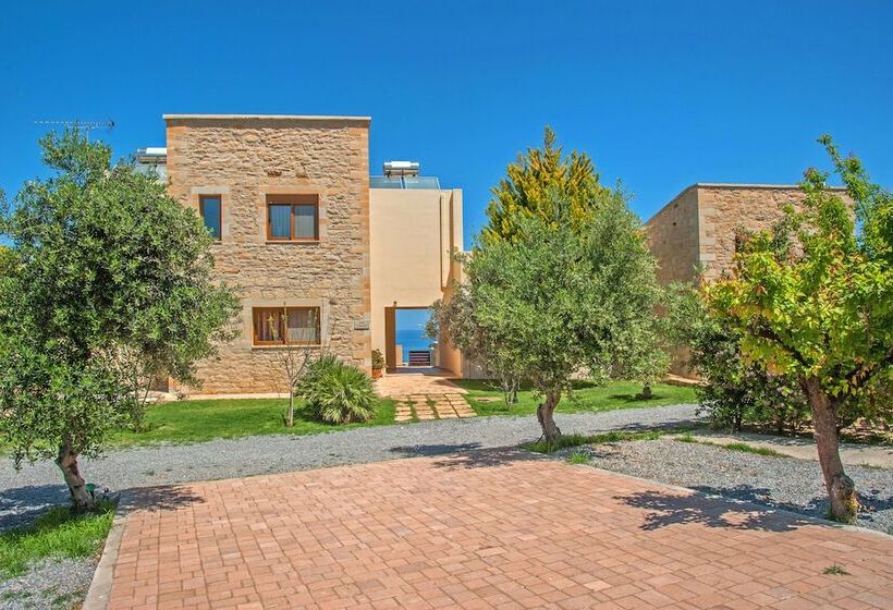 Stavromenos Villas   Private Pools & Seaview   500m From Beach