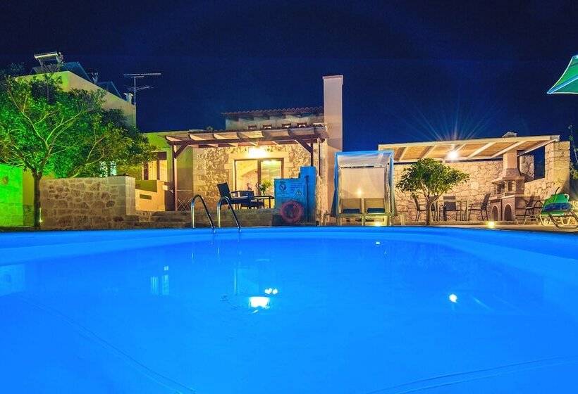 Stavromenos Villas   Private Pools & Seaview   500m From Beach