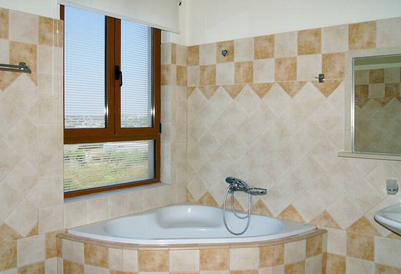 Stavromenos Villas   Private Pools & Seaview   500m From Beach