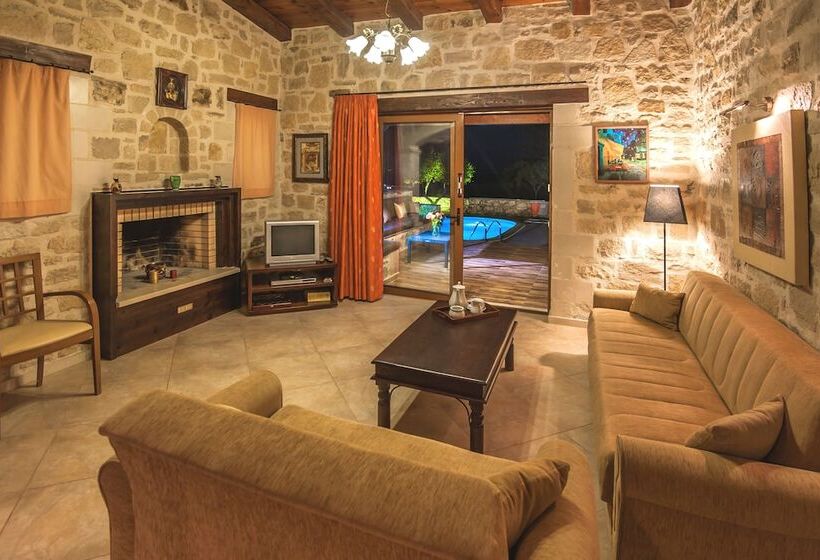 Stavromenos Villas   Private Pools & Seaview   500m From Beach