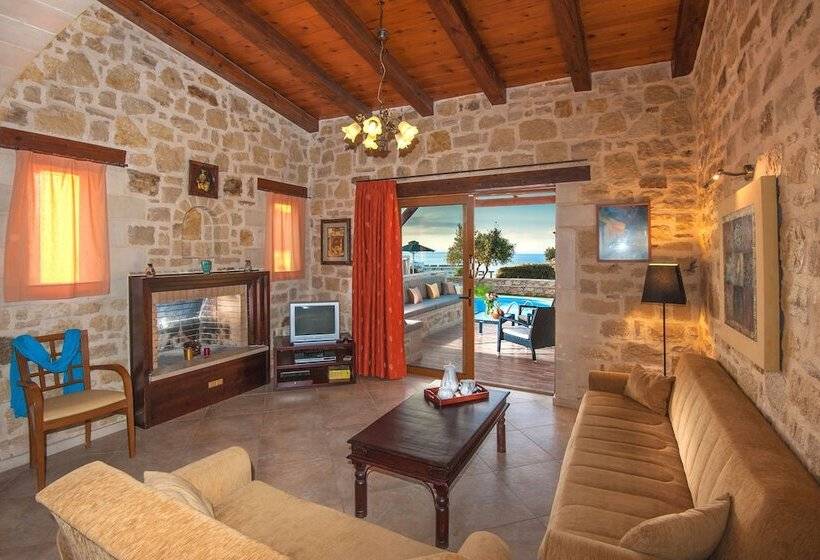 Stavromenos Villas   Private Pools & Seaview   500m From Beach