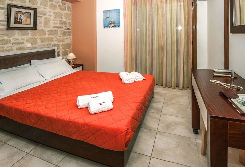 Stavromenos Villas   Private Pools & Seaview   500m From Beach