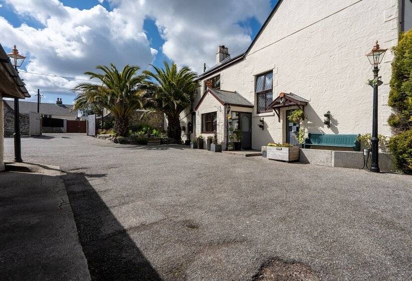 Bed and Breakfast The Cedars