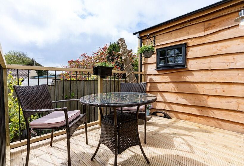 Bed and Breakfast The Cedars