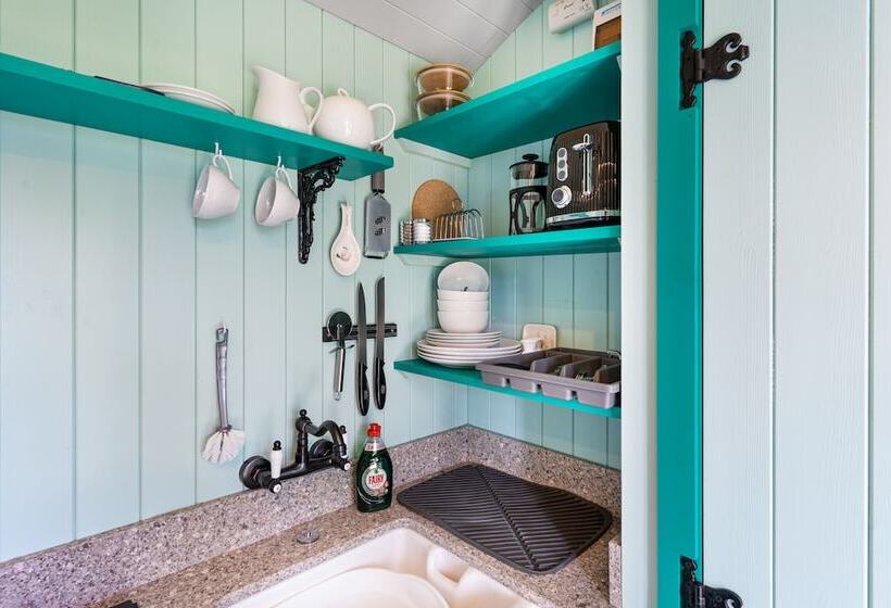 Bed and Breakfast The Cedars