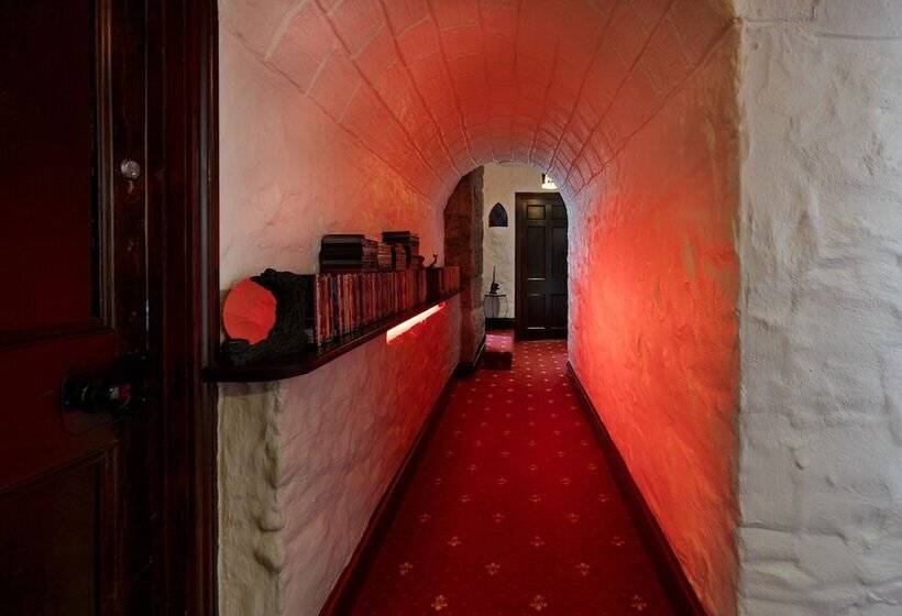 Bed and Breakfast The Cedars