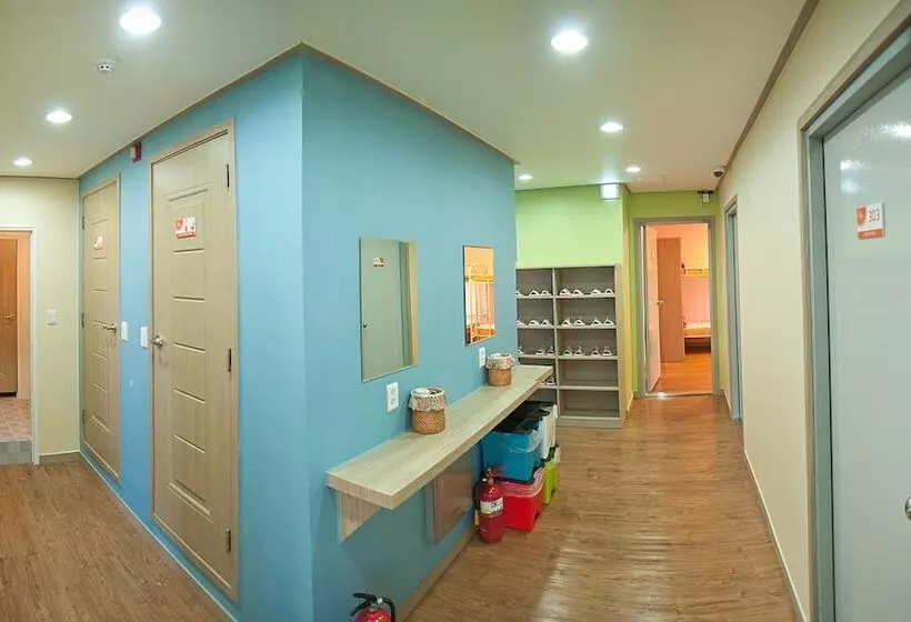 ユースホステル Busan Sukbak Dot Com Guesthouse