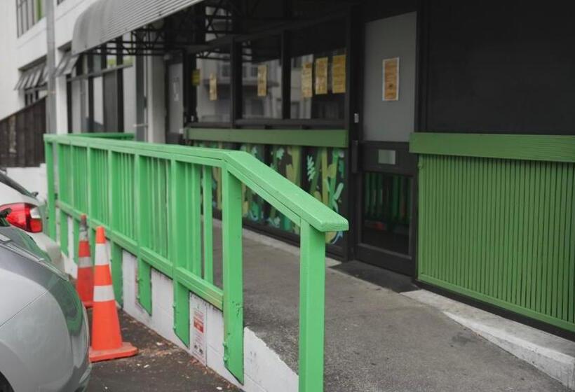 旅馆 Silverfern Backpackers