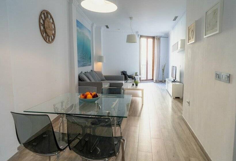 Azz Sevilla Torre de La Plata Apartamentos