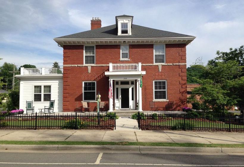 민박 The Collins House Inn