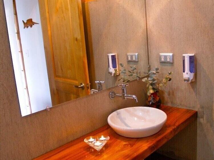 Casa Amanecer Bed & Breakfast