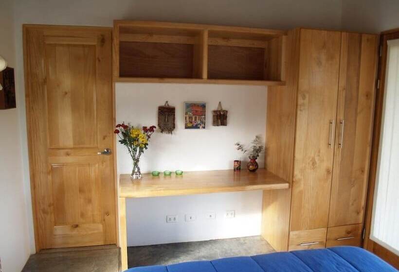 Casa Amanecer Bed & Breakfast