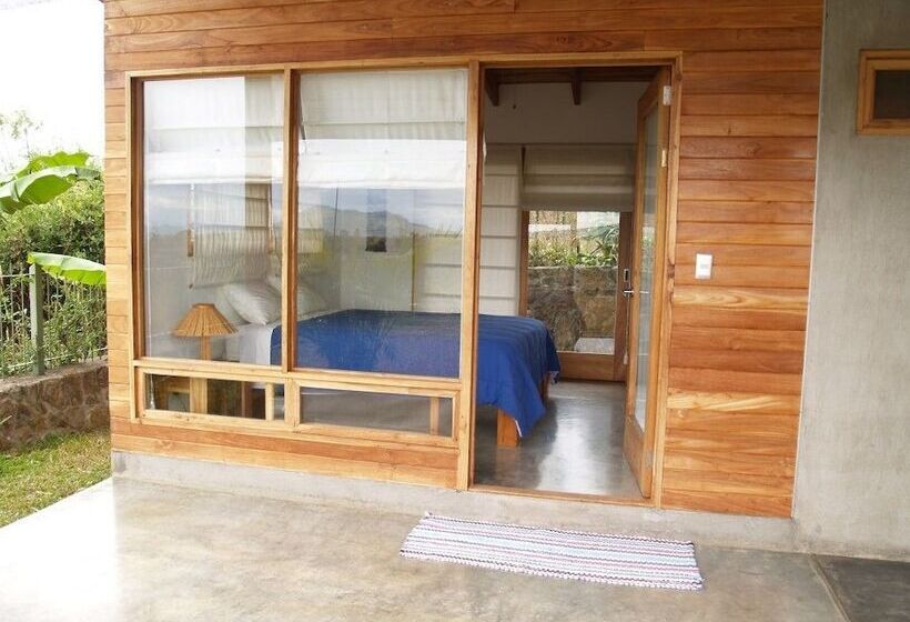 Casa Amanecer Bed & Breakfast