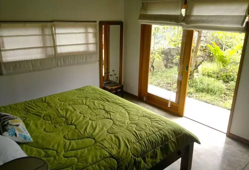 Casa Amanecer Bed & Breakfast