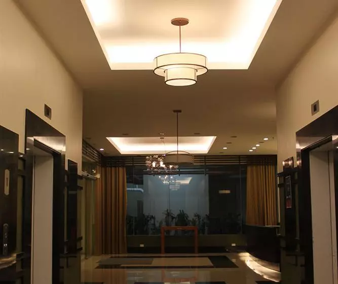 Home Edge Accommodations @ Tivoli Garden Residences
