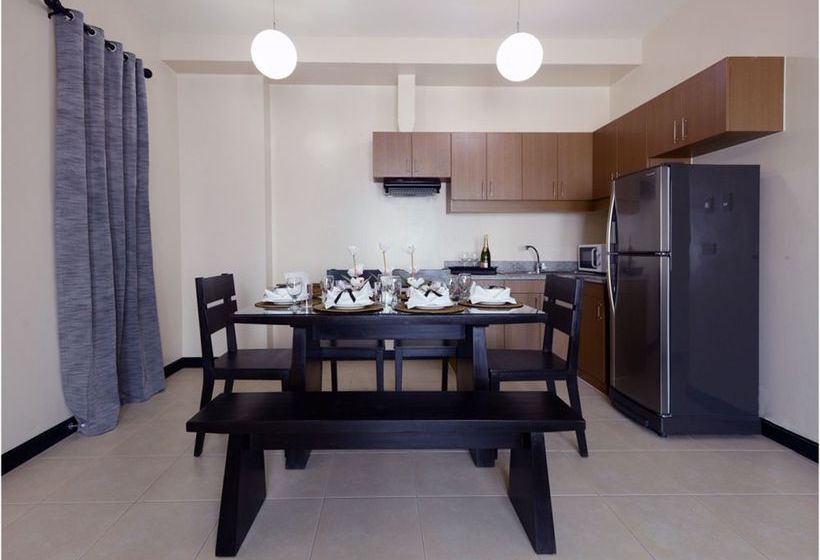 Home Edge Accommodations @ Tivoli Garden Residences