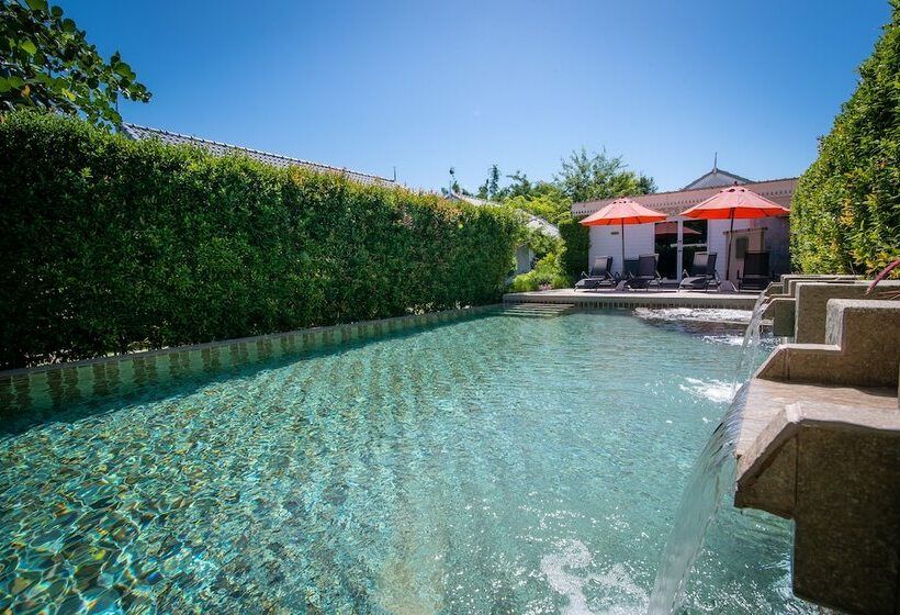 Hotelli Baan Yenchai Boutique