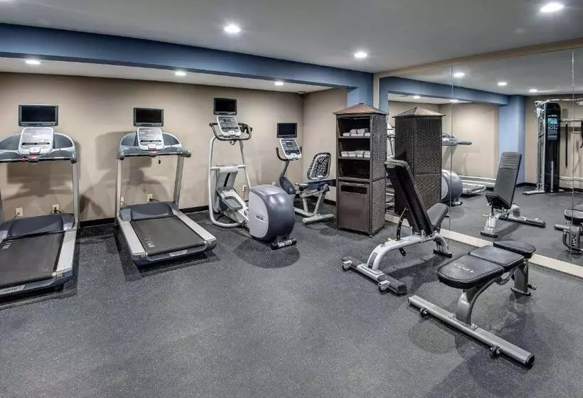 Days Hotel By Wyndham Toms River Jersey Shore