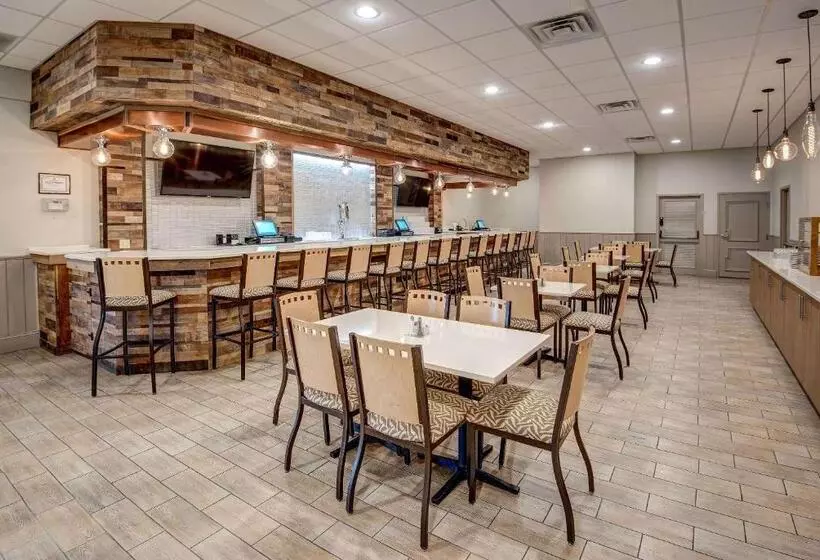 Days Hotel By Wyndham Toms River Jersey Shore