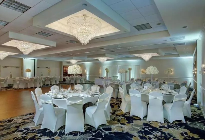 Days Hotel By Wyndham Toms River Jersey Shore