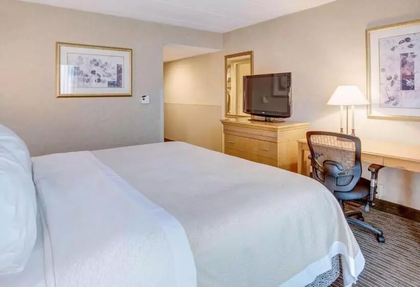 Days Hotel By Wyndham Toms River Jersey Shore