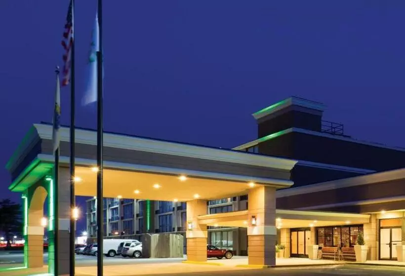 Days Hotel By Wyndham Toms River Jersey Shore
