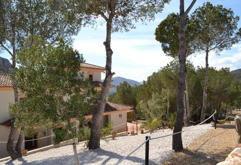 هتل Finca Fabiola