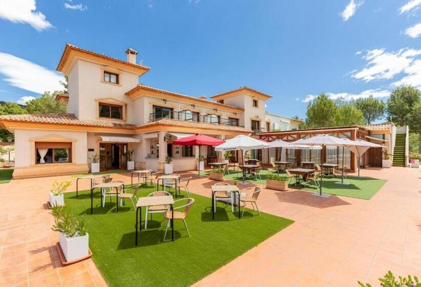 هتل Finca Fabiola