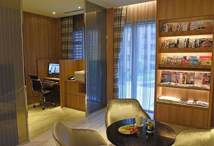 Fullon Hotel Taoyuan Airport Access Mrt A8