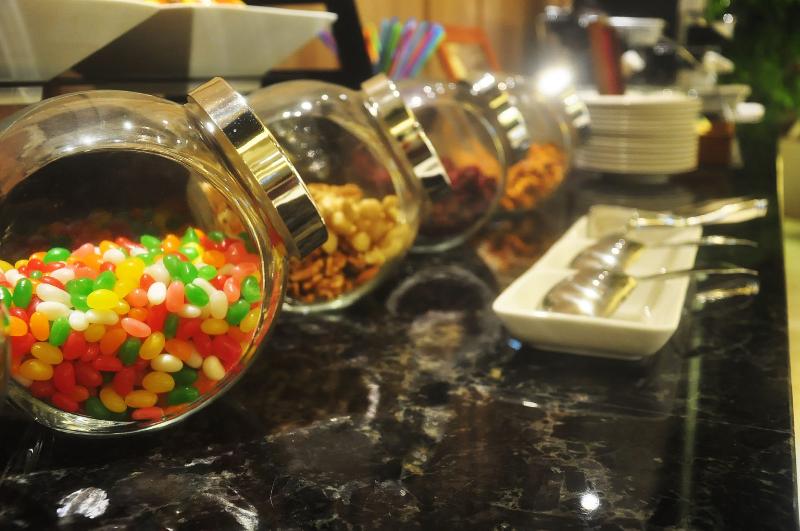 Fullon Hotel Taoyuan Airport Access Mrt A8