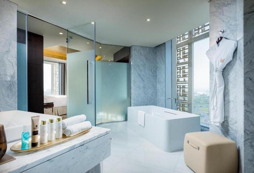 Hotel Grand Millennium Muscat