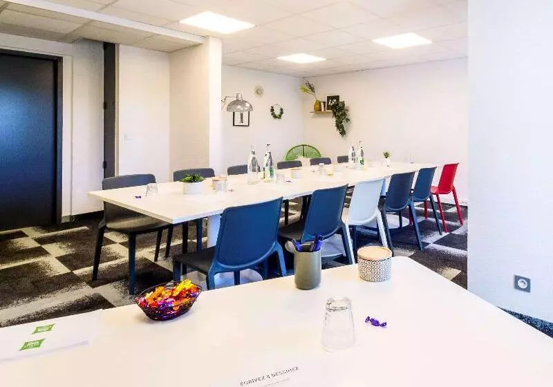 ホテル Ibis Styles Toulouse Labège