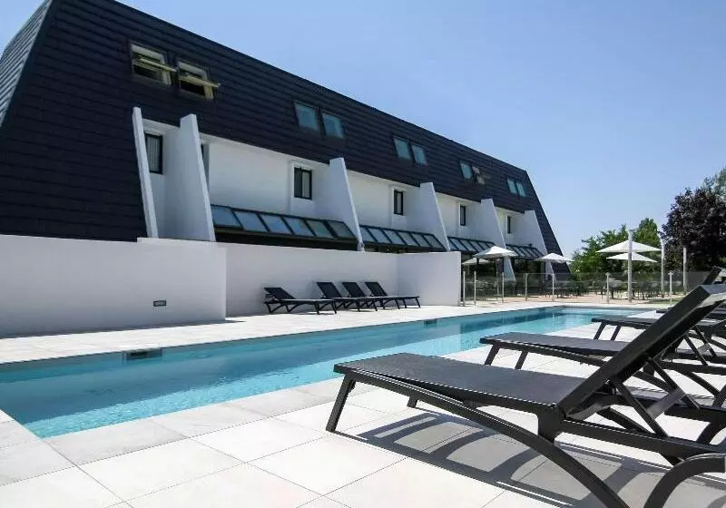 ホテル Ibis Styles Toulouse Labège