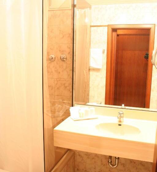 Hotel Käfernberg   Wein