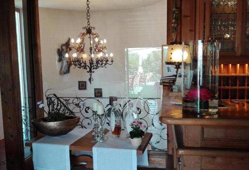 Hotel Käfernberg   Wein