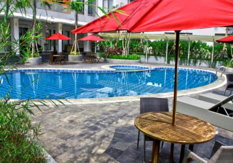 Szálloda Padjadjaran Suites Resort And Convention