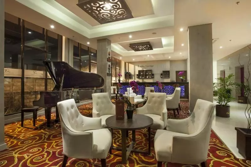 هتل Padjadjaran Suites Resort And Convention